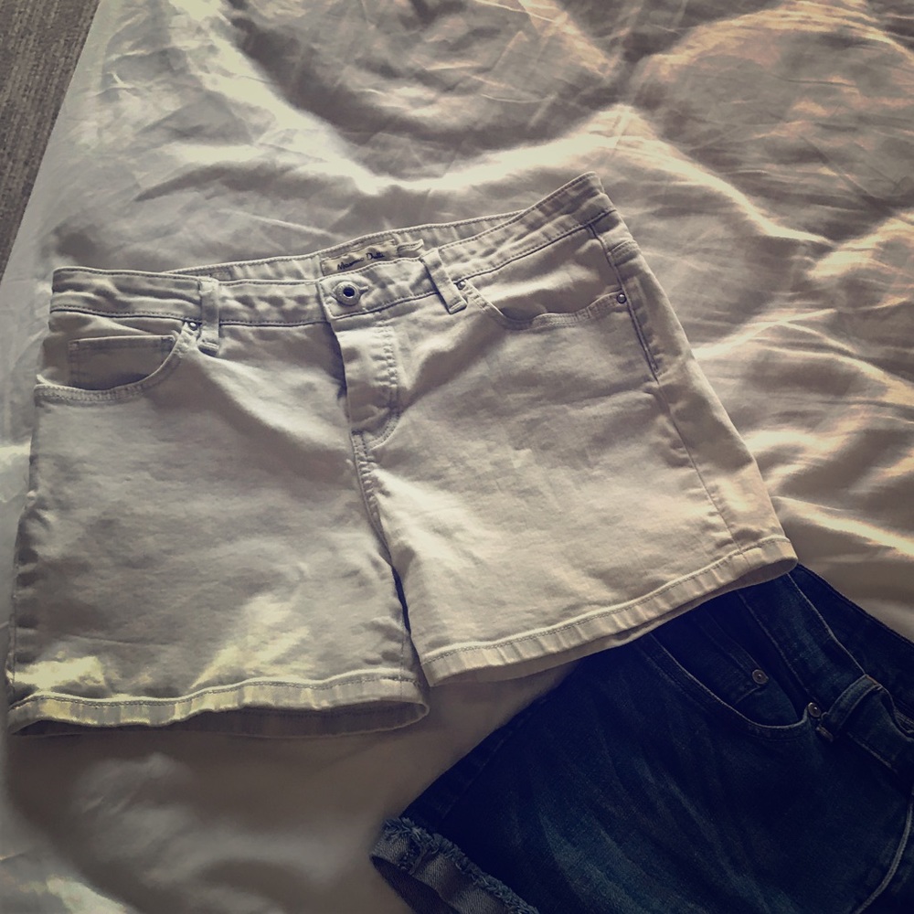 Massimo Dutti Denim Shorts